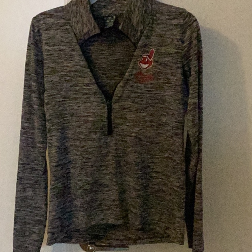 VS PINK Cleveland Indians Long Sleeve Ultimate Jacket in Size S (small) cute😍